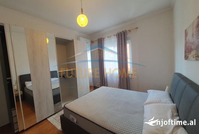 Shtepi me qera 2+1 ne Tirane - 800 Euro