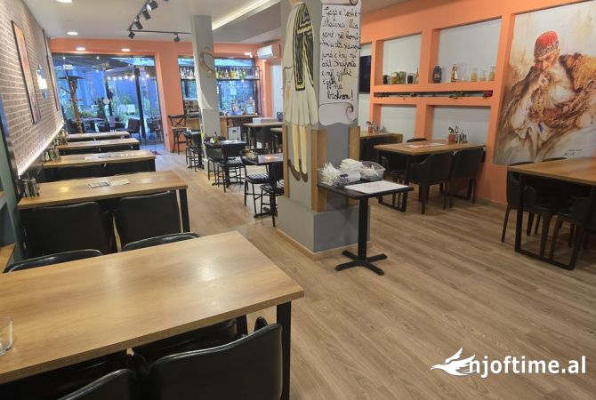 Shitet, Biznesi Bar-Restorant, Rruga e Kavajes, Tirane.
