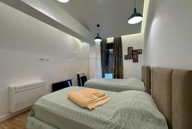Shtepi me qera 3+1 ne Tirane - 3,500 Euro