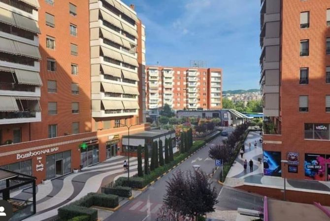 Ambient biznesi me qera 3+1 ne Tirane - 6,000 Euro