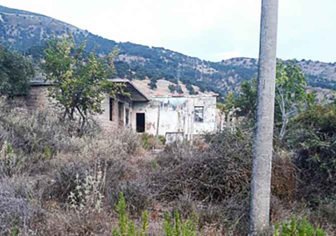 Truall ose Toke  ne Himare - 35,000 Euro