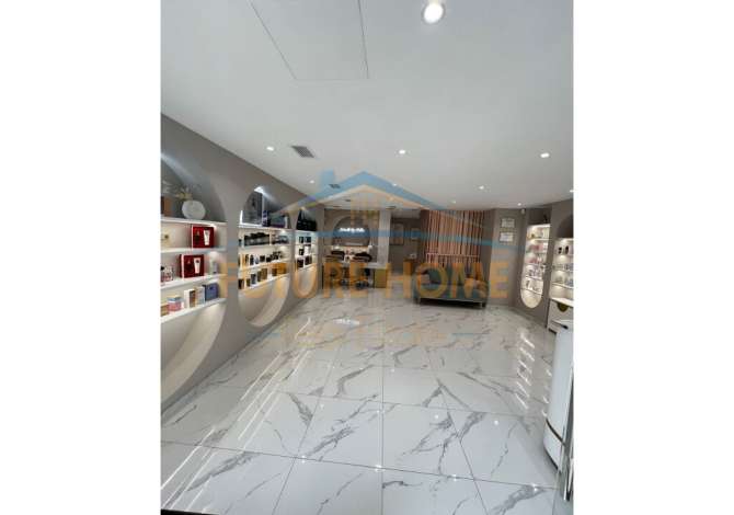 AMBIENT PER QERA SHESHI WILLSON!