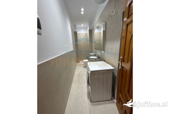 Shtepi me qera 2+1 ne Tirane - 400 Euro