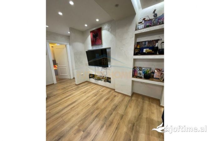 Shtepi ne shitje 2+1 ne Tirane - 200,000 Euro