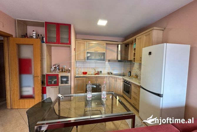 Shtepi ne shitje 2+1 ne Tirane - 175,000 Euro