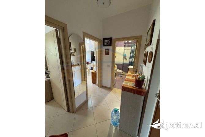 Shtepi ne shitje 1+1 ne Tirane - 150,000 Euro