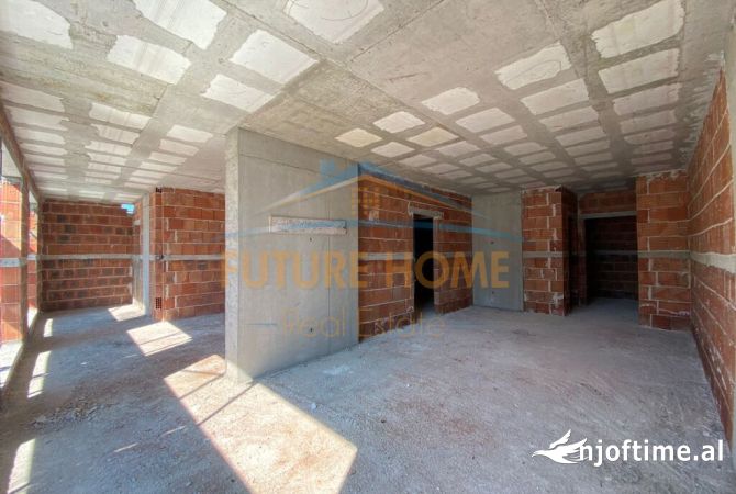 Shtepi ne shitje 3+1 ne Tirane - 295,680 Euro