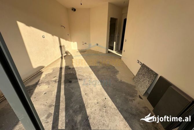 Shtepi ne shitje 1+1 ne Tirane - 140,000 Euro