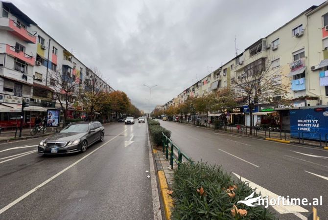 Ambient biznesi me qera 1+1 ne Tirane - 1,000 Euro