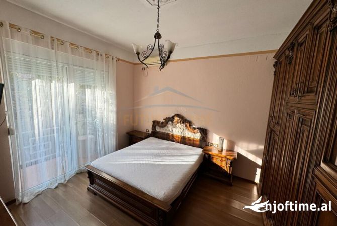 Shtepi me qera 2+1 ne Tirane - 650 Euro