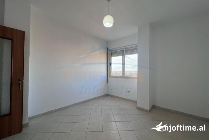 Shtepi ne shitje 2+1 ne Tirane - 165,000 Euro