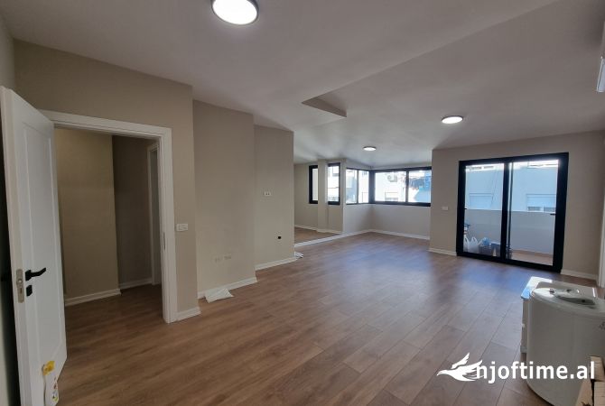 Shtepi me qera 3+1 ne Tirane - 650 Euro