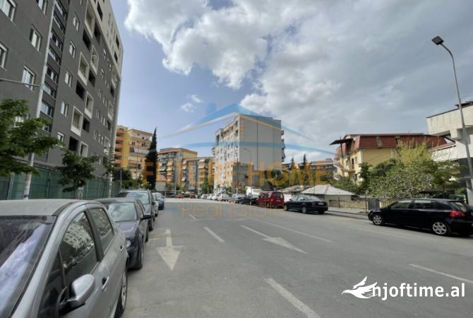 Shtepi ne shitje 1+1 ne Tirane - 29,000 Euro