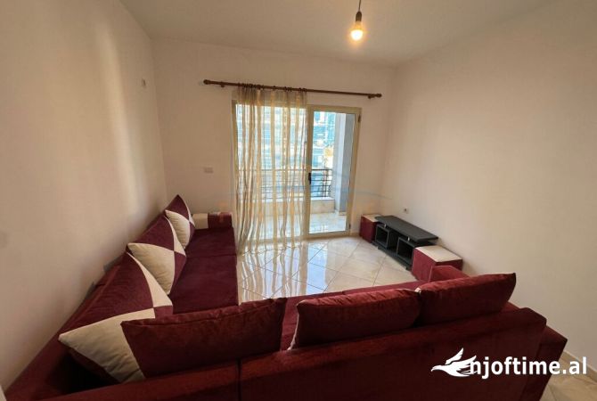 Shtepi me qera 1+1 ne Tirane - 500 Euro