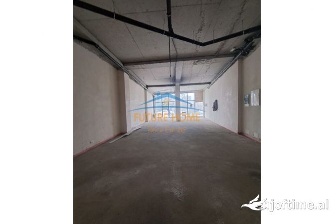 Qera, Ambient Biznesi, Lake View Residence