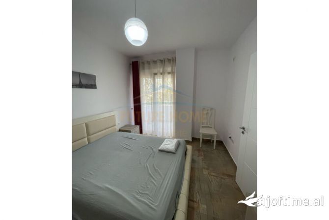 Shtepi me qera Apartament ne Tirane, 1+1, Mobilimi E mobiluar, Pagesa 500  Euro.