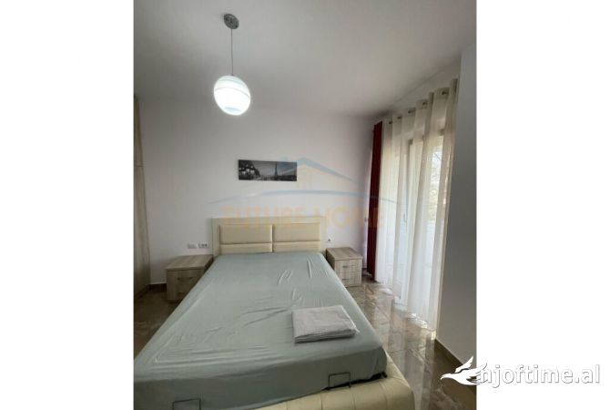 Shtepi me qera Apartament ne Tirane, 1+1, Mobilimi E mobiluar, Pagesa 500  Euro.