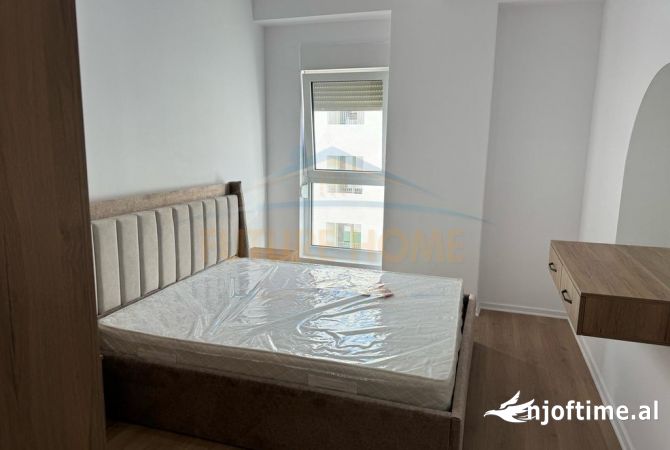 Shtepi ne shitje Apartament ne Tirane, 1+1, Mobilimi E mobiluar, Pagesa 90,000  Euro.