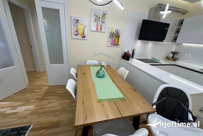 Apartment for sale in Tirana 2+1, Furnished