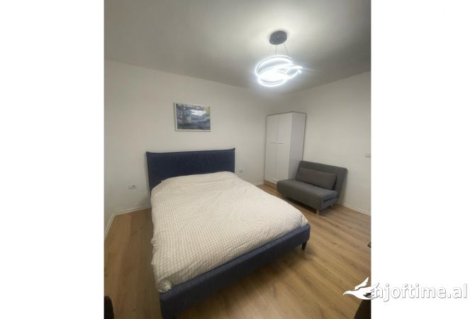 Shtepi me qera Garsoniere ne Tirane - 500 Euro