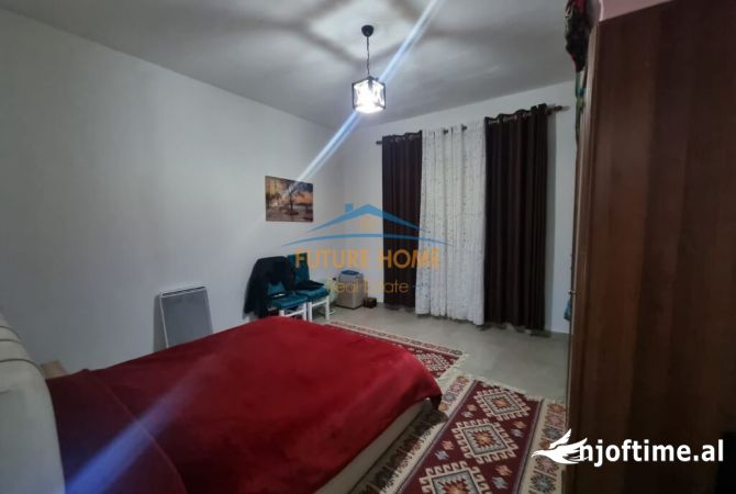 Shtepi ne shitje Shtepi Private ne Tirane, 2+1, Mobilimi E mobiluar, Pagesa 125,000  Euro.