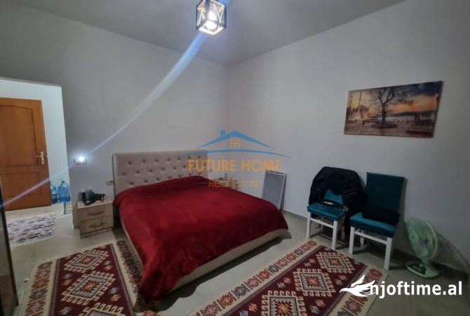 Shtepi ne shitje Shtepi Private ne Tirane, 2+1, Mobilimi E mobiluar, Pagesa 125,000  Euro.