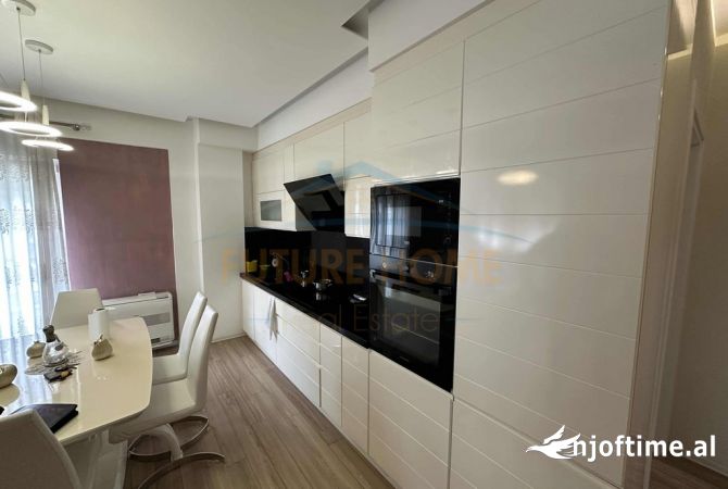 Apartment for sale in Tirana 3+1, Furnished