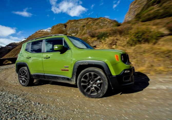 Makina ne shitje ne Tirane - 14,900 Euro