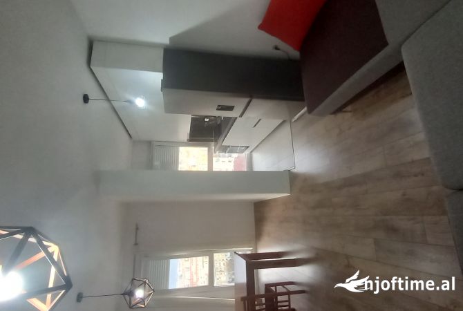 Shtepi me qera 1+1 ne Tirane - 42,000 Leke