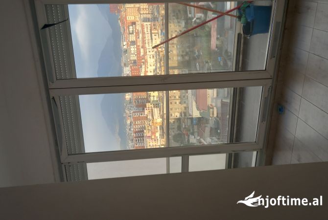 Shtepi me qera Apartament ne Tirane, 1+1, Mobilimi E mobiluar, Pagesa 42,000  Leke.