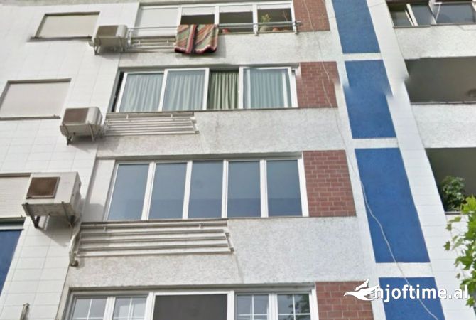 Ambient biznesi me qera 1+1 ne Tirane - 800 Euro