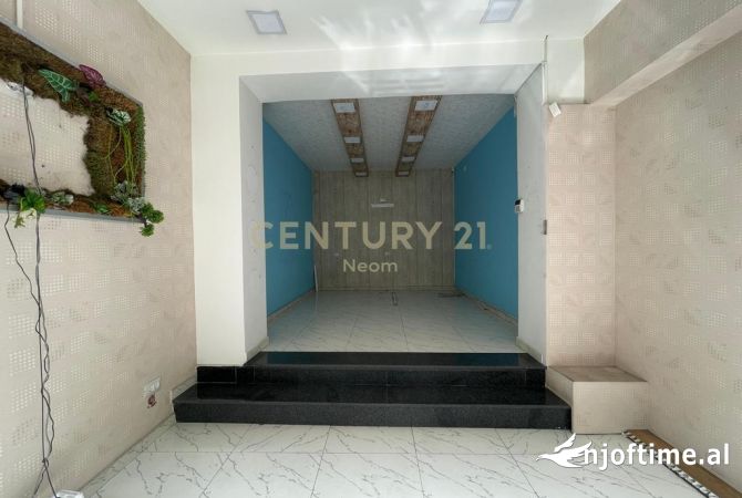 Ambient biznesi me qera 1+1 ne Tirane - 700 Euro