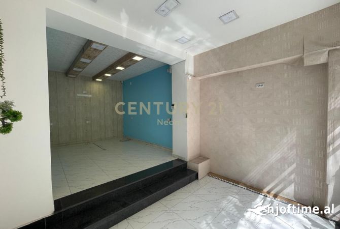 Ambient biznesi me qera 1+1 ne Tirane - 700 Euro