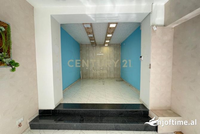 Ambient biznesi me qera 1+1 ne Tirane - 700 Euro