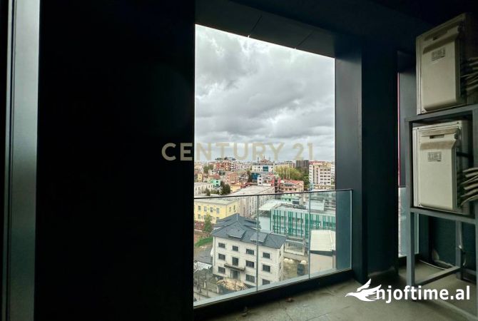 Ambient biznesi me qera 3+1 ne Tirane - 2,200 Euro
