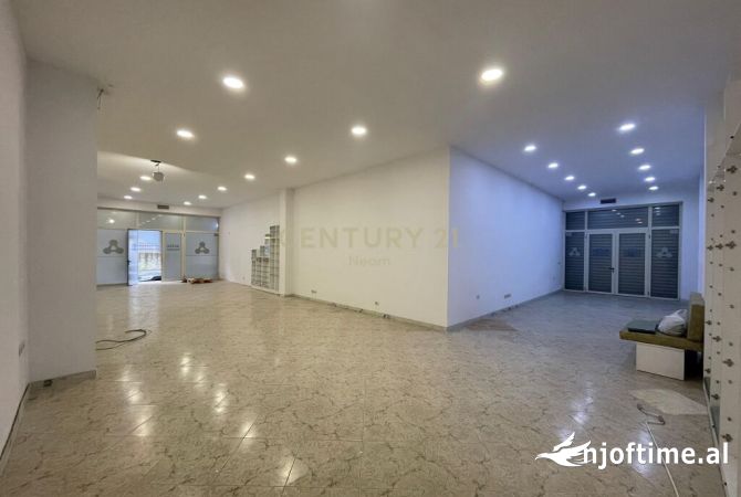 Ambient biznesi ne shitje 1+1 ne Tirane - 250,000 Euro