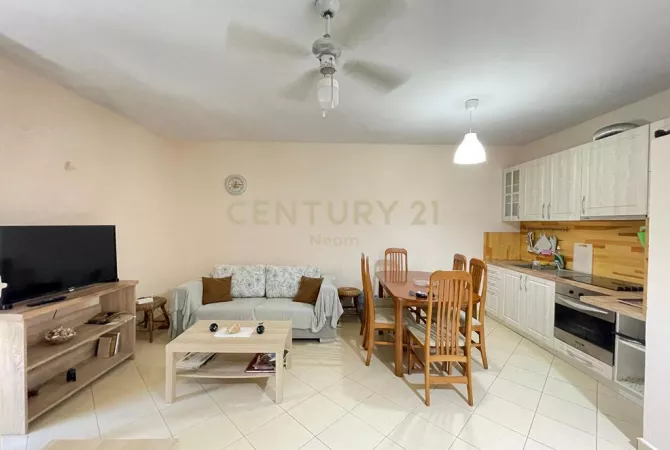 Shtepi ne shitje 1+1 ne Durres - 130,000 Euro