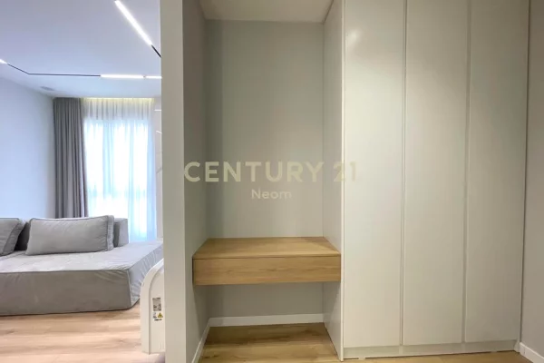 Shtepi me qera Apartament ne Tirane, 1+1, Mobilimi E mobiluar, Pagesa 1,250  Euro.