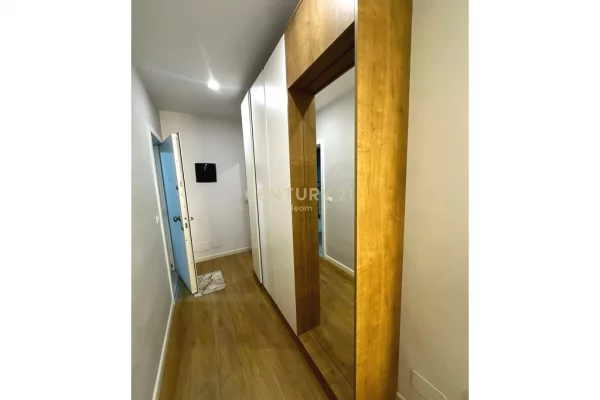 Shtepi me qera Apartament ne Tirane, 2+1, Mobilimi E mobiluar, Pagesa 800  Euro.