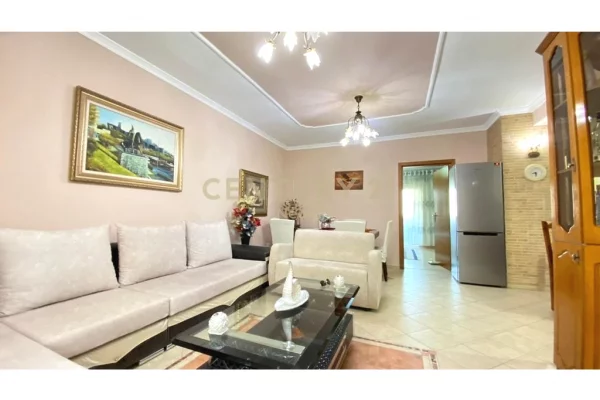 Shtepi me qera 2+1 ne Tirane - 750 Euro