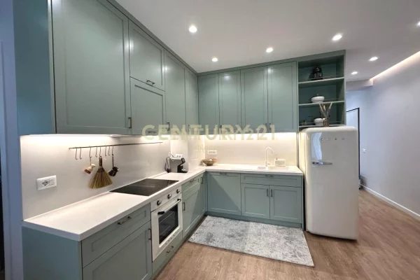 Shtepi me qera 2+1 ne Tirane - 1,200 Euro