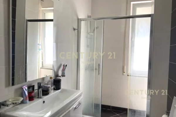 Shtepi me qera Apartament ne Tirane, 1+1, Mobilimi E mobiluar, Pagesa 600  Euro.