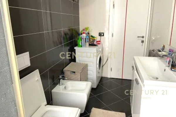 Shtepi me qera Apartament ne Tirane, 1+1, Mobilimi E mobiluar, Pagesa 600  Euro.