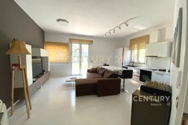 Shtepi me qera 1+1 ne Tirane - 600 Euro