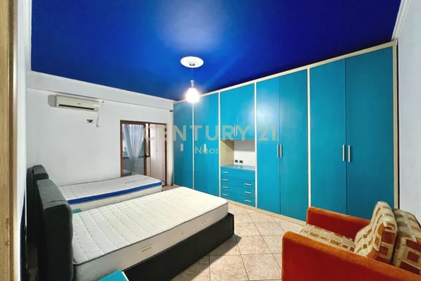 Shtepi me qera Apartament ne Tirane, 2+1, Mobilimi E mobiluar, Pagesa 550  Euro.