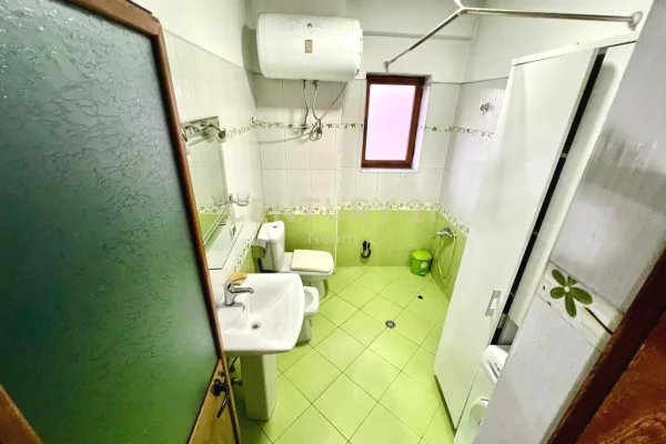 Shtepi me qera Apartament ne Tirane, 2+1, Mobilimi E mobiluar, Pagesa 550  Euro.