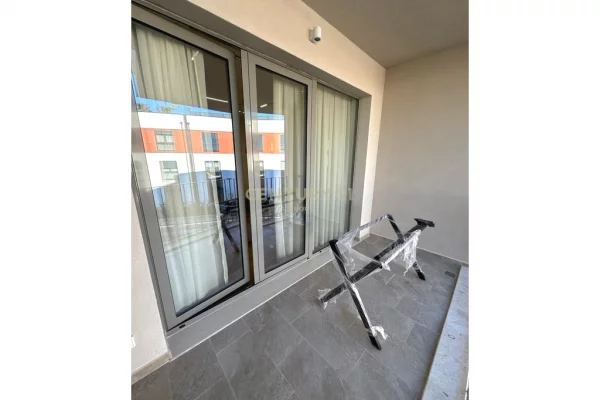 Shtepi me qera Apartament ne Tirane, 1+1, Mobilimi E mobiluar, Pagesa 1,350  Euro.