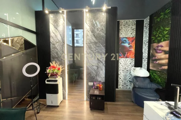 Ambient biznesi me qera 1+1 ne Tirane - 9,000 Euro