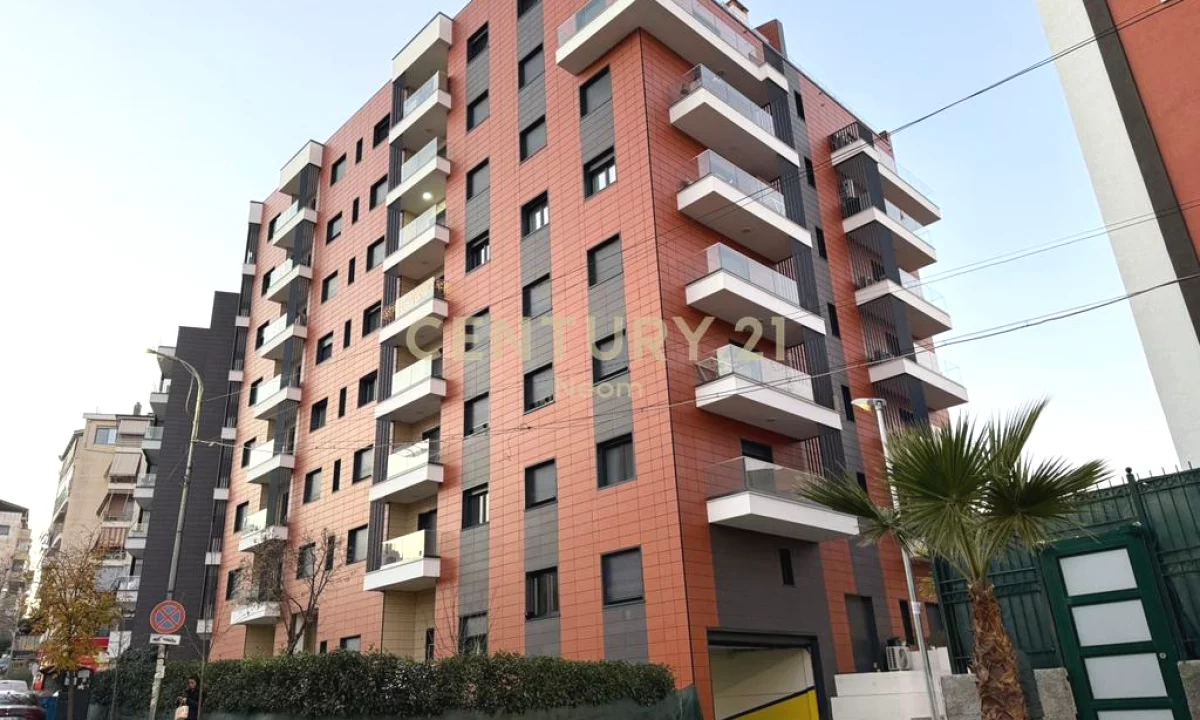 Shtepi ne shitje Apartament ne Tirane, 2+1, Mobilimi E mobiluar, Pagesa 255,000  Euro.