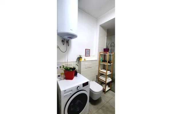 Shtepi me qera Apartament ne Tirane, 2+1, Mobilimi E mobiluar, Pagesa 750  Euro.